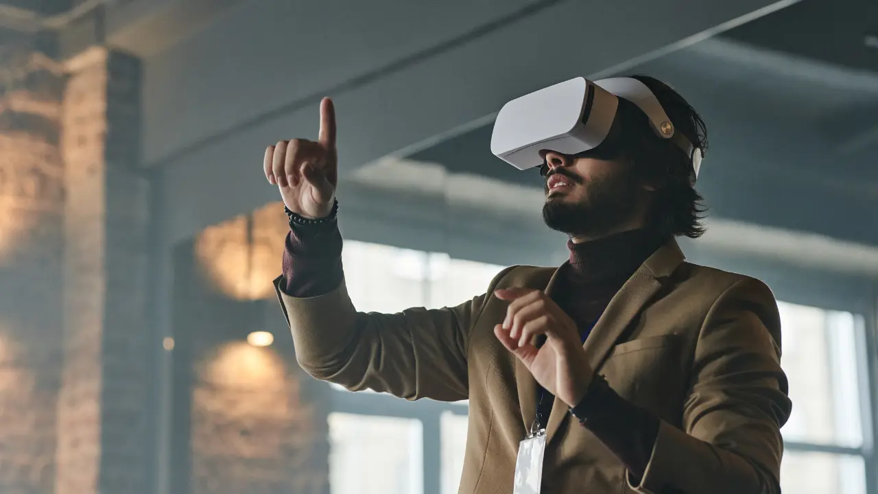 AR and VR Get Practical (and Profitable)
