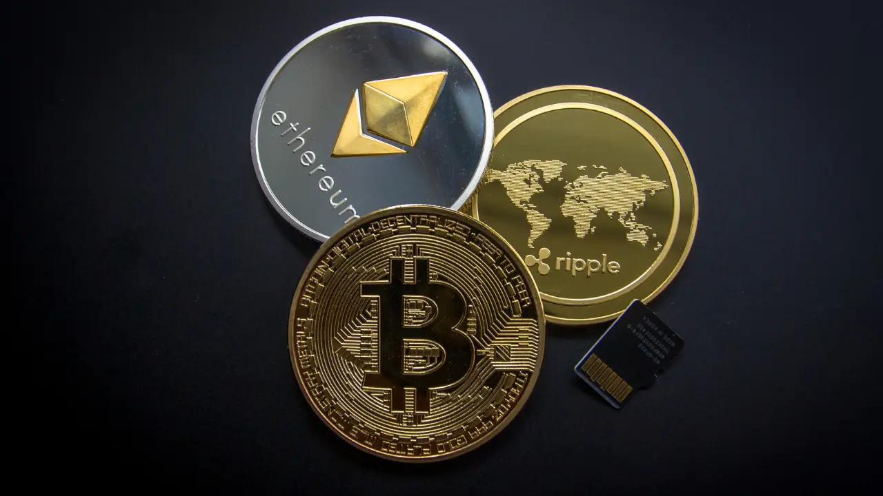 Blockchain for Secure and Transparent Apps